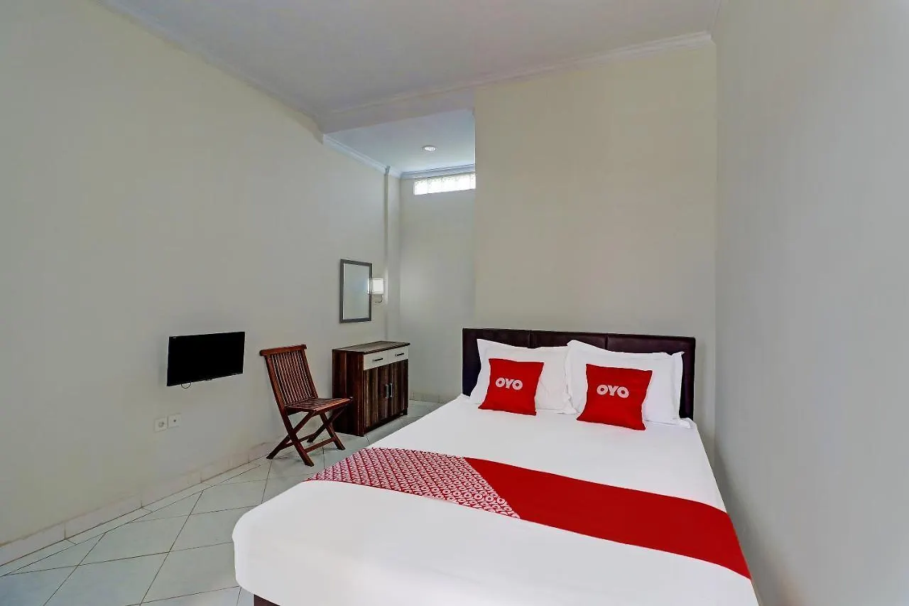 Oyo 91933 Puri Gana Residence Denpasar