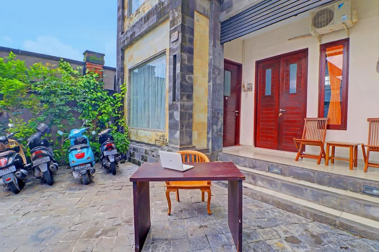 Oyo 91933 Puri Gana Residence Denpasar  Hotel Denpasar (Bali)