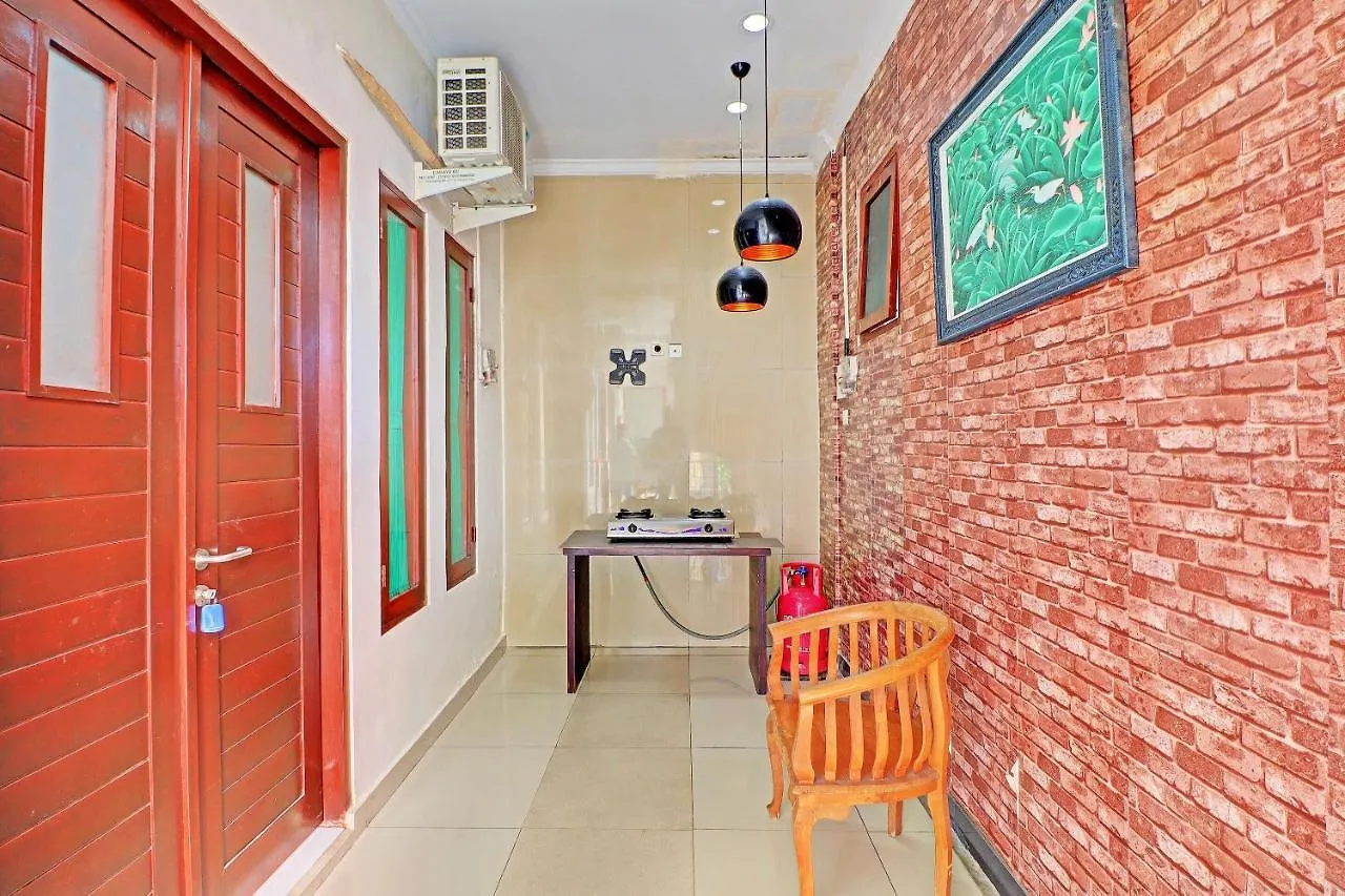 Oyo 91933 Puri Gana Residence Denpasar  Indonesia