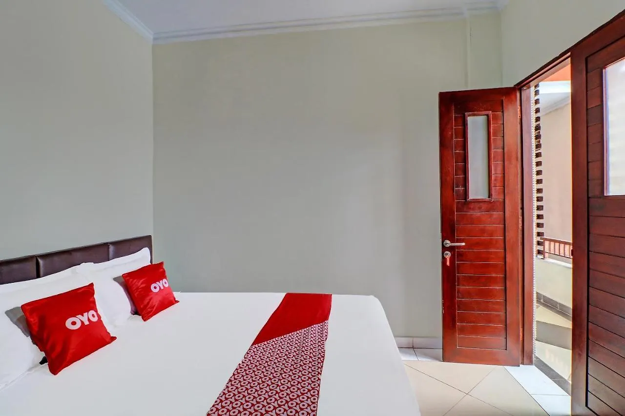 Oyo 91933 Puri Gana Residence Denpasar  Denpasar (Bali)