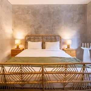 Guest house Little Boutique 102 - 30m From, Canggu (Bali)